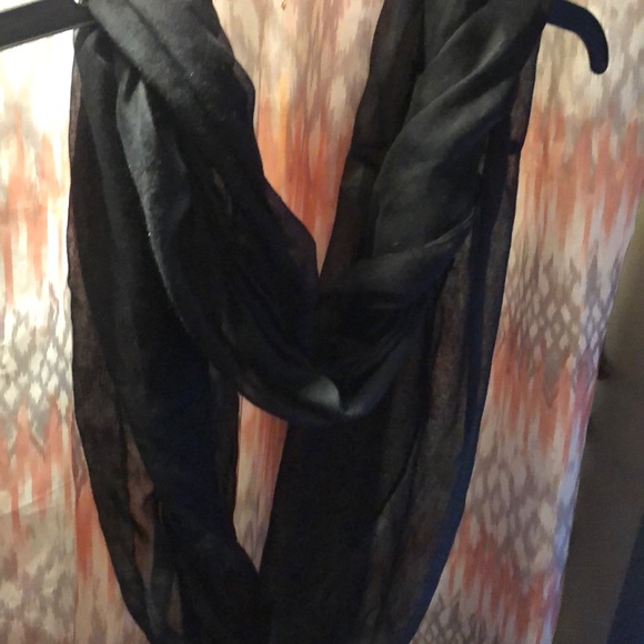 Scarf - Picture 2 of 2